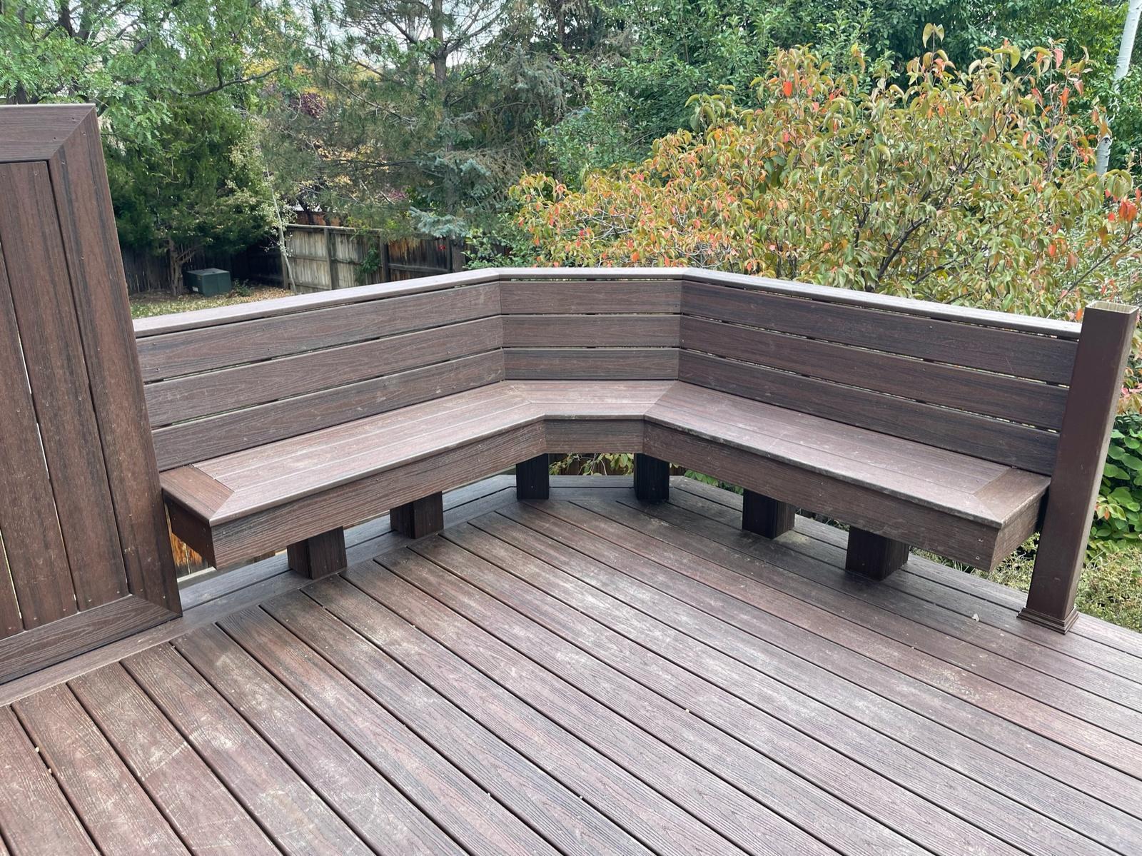 Deck with Built-In Bench