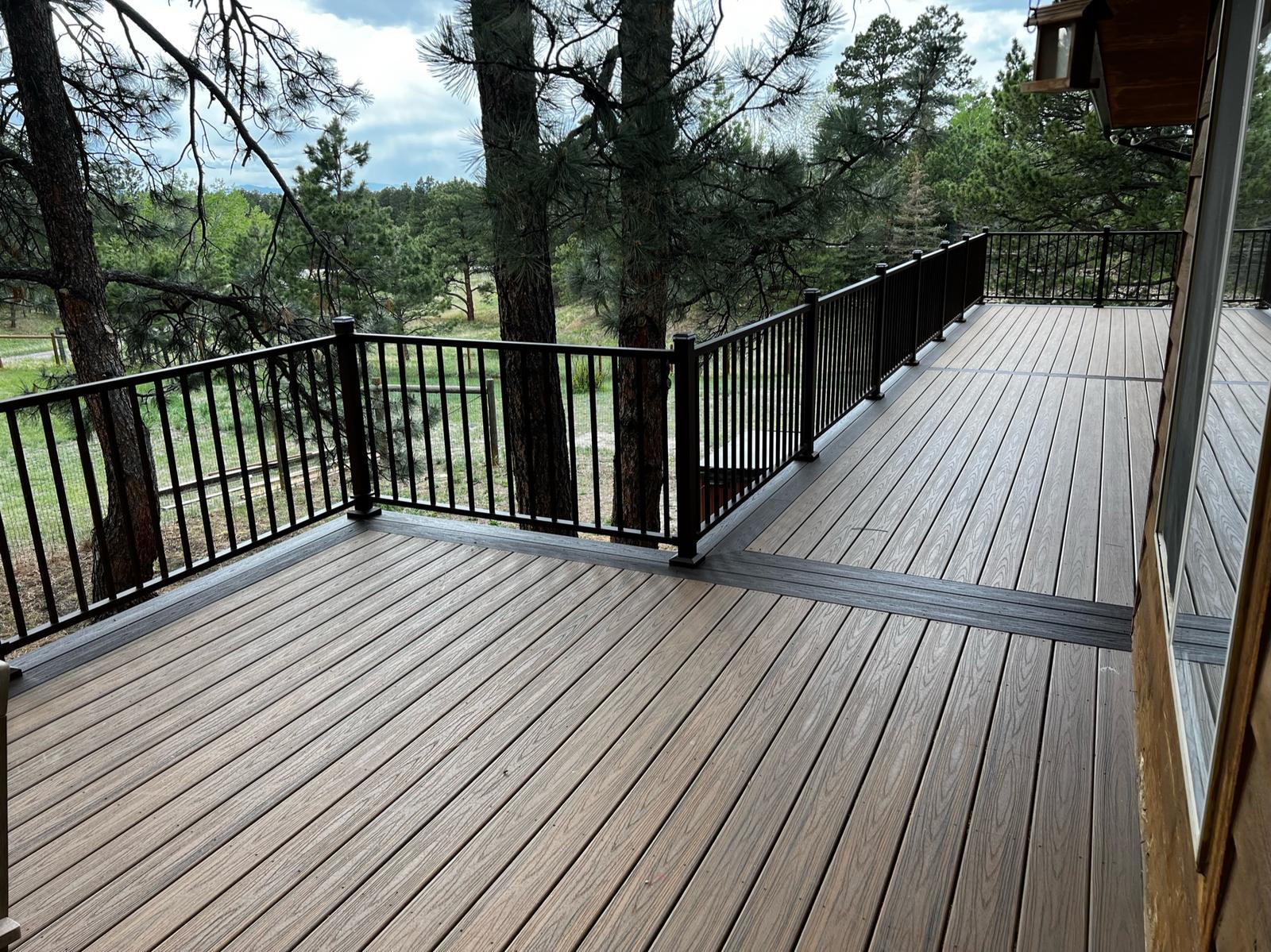 Forest Cabin Wraparound Deck