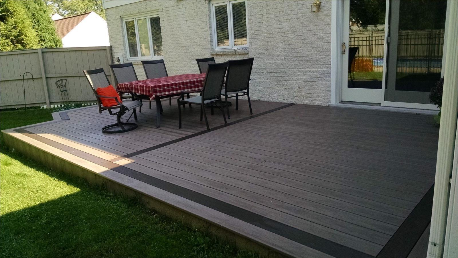 Picture-Frame Ground-Level Deck